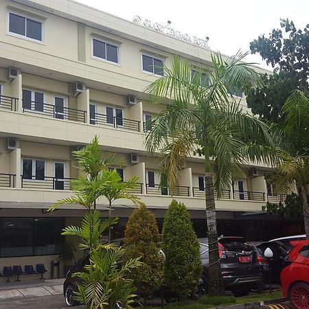 טימיקה Grand Tembaga Hotel מראה חיצוני תמונה